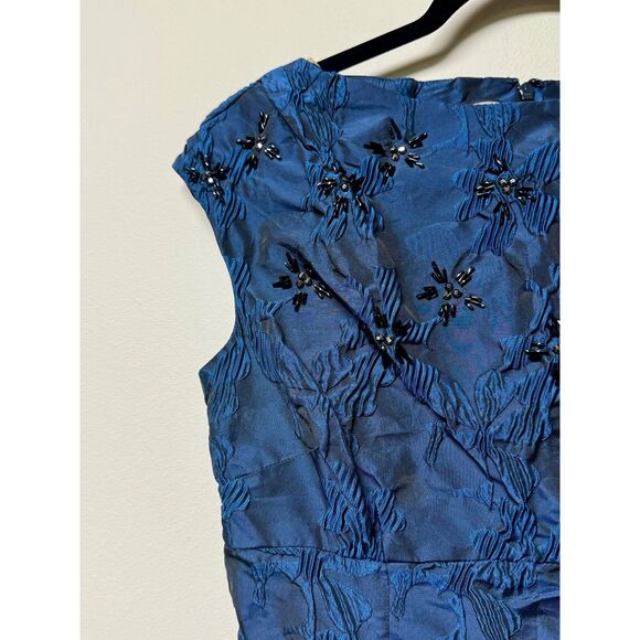 NWT ANNE KLEIN Gorgeous Sapphire Blue Beaded Sheath Dress, Sz 8 - Picture 3 of 10